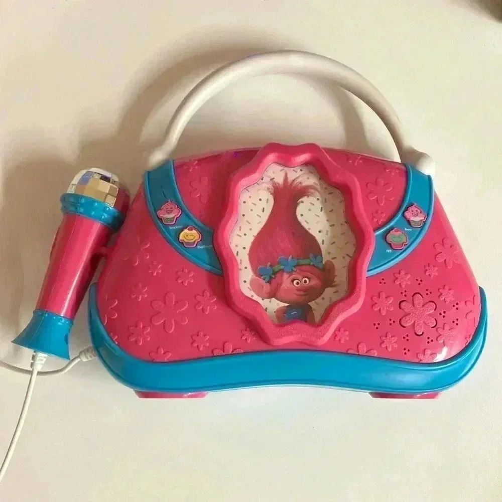 TROLLS ROCK N TROLL BOOMBOX WITH MIC DREAMWORKS SING ALONG 2016 (Preloved)